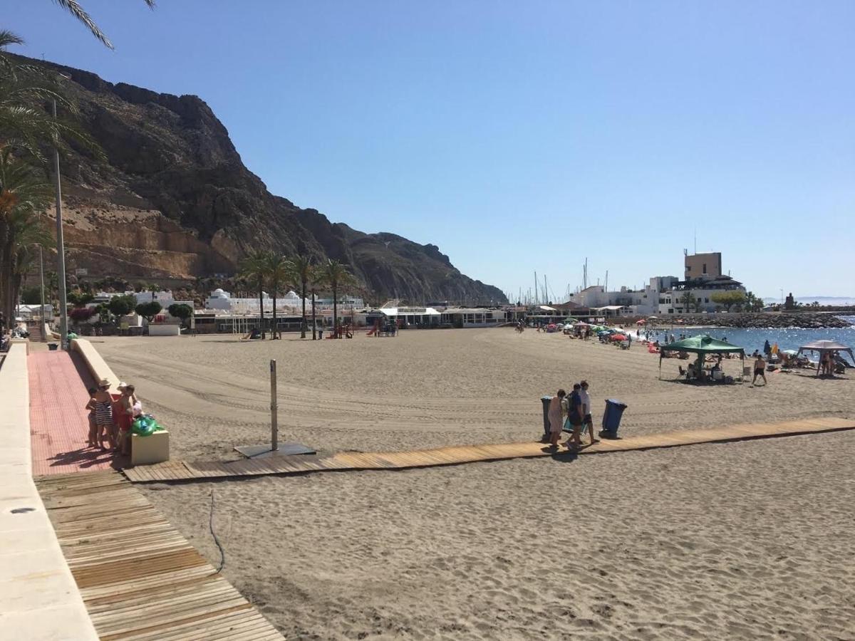 Apartamento Con Vistas Al Mar. Primera Linea De Playa. Aguadulce  Exterior foto